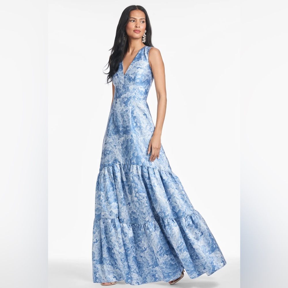 Sachin + Babi Rori Gown - Hydrangea Blooms